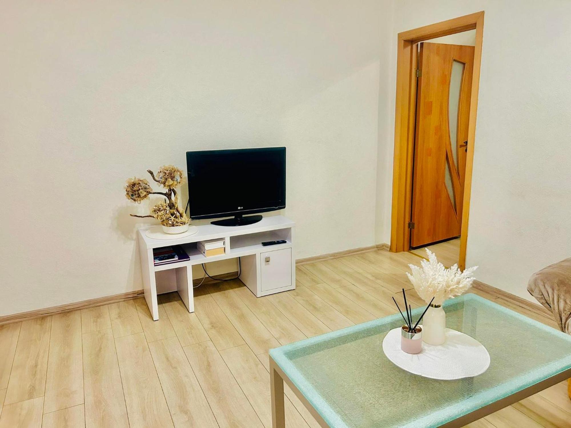 Ezero Apartamentai Šiauliai Exteriör bild